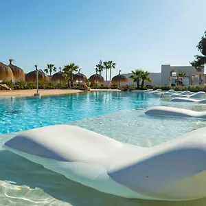 Eques Petit Hotel